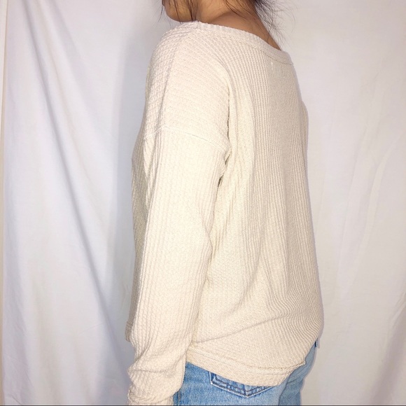Hollister Medium Cream Slouchy Waffle Tunic // M - Picture 3 of 4